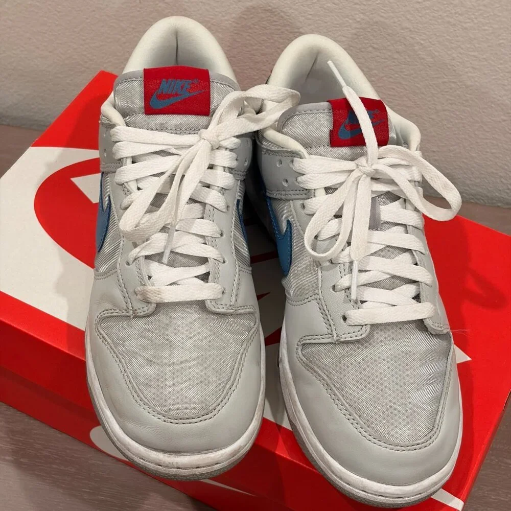 NIKE DUNK LOW QS METALLIC SILVER/AEGEAN STORM ARGENT METALLIQUE